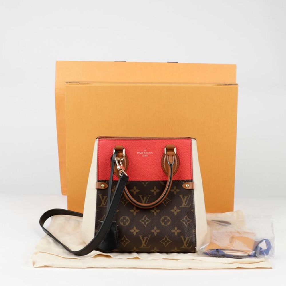 Fold Pm Tote Shoulder Bag